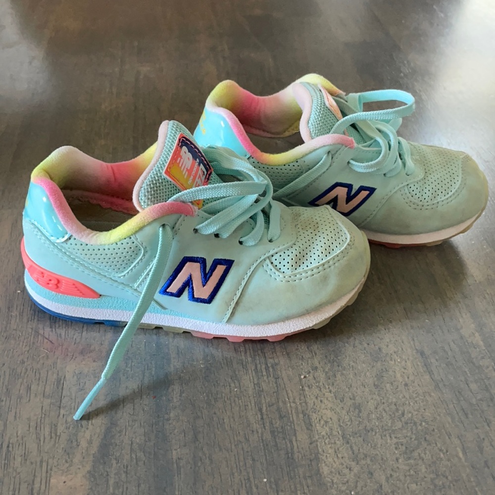 Toddler New Balances size 9